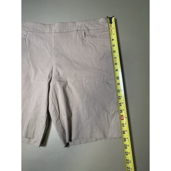Time and Tru XL (16-18) Tan Pull On Bermuda Shorts - Picture 5 of 5
